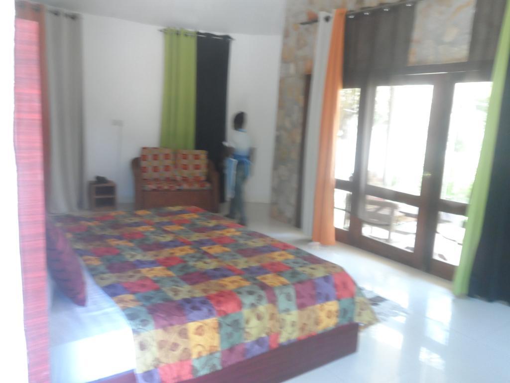 Legacy Tribe Beach Resort Prampram 外观 照片